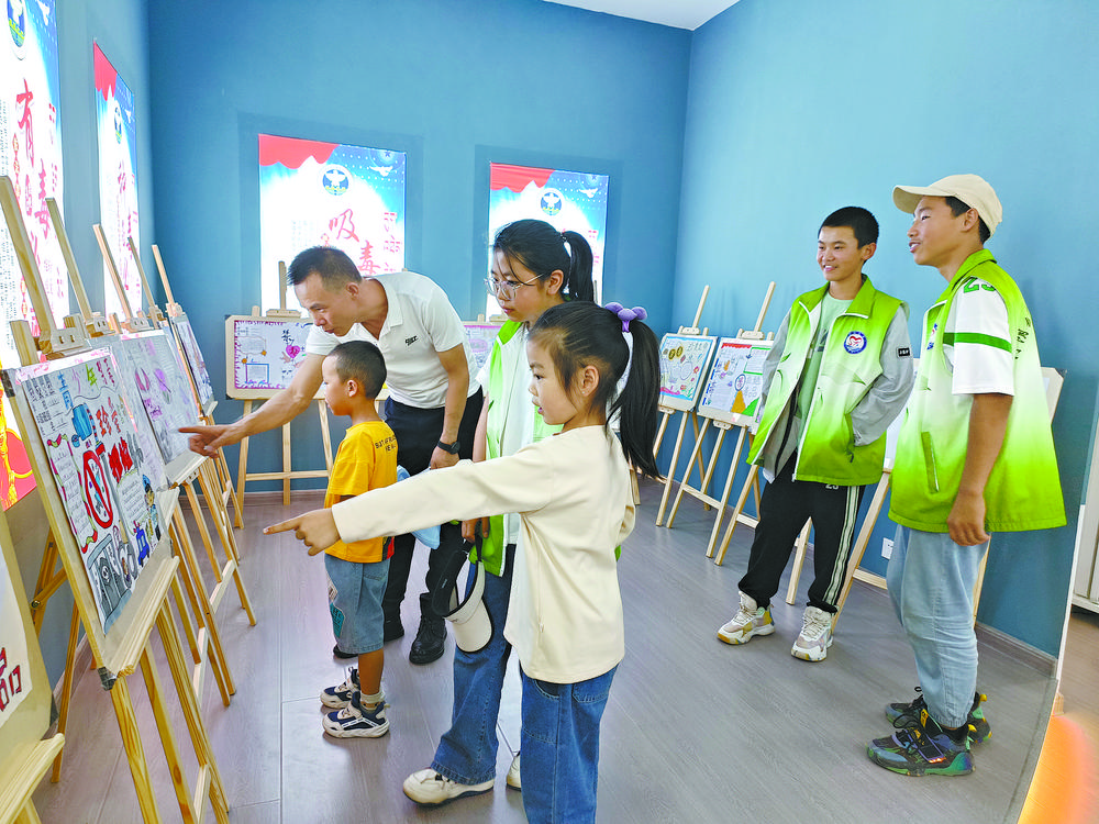 南海社區(qū)五點(diǎn)“伴”課堂。貴組供圖