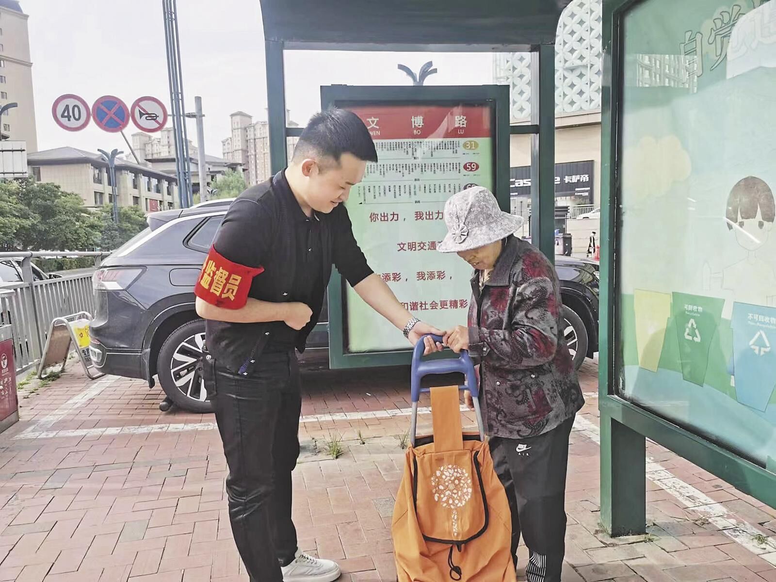l(xing)dÿһվǜůͣ얹չͨ\(yn)ݔÓؚ(jin)ɹͬl(xing)dЧ㕽ӡϵЈ(bo)֮ʮ
